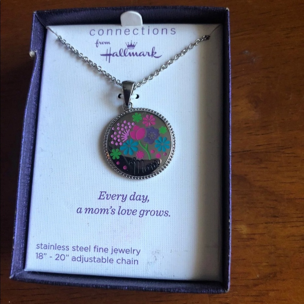 🆕Mom necklace